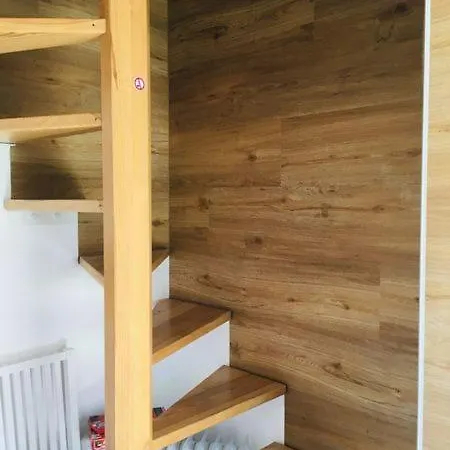 In Kahnsdorf - Hainer - Suedlich Von Leipzig - In Ruhiger Lage Apartment
