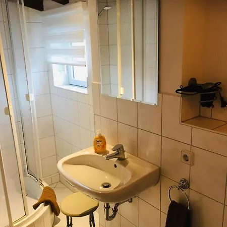 In Kahnsdorf - Hainer - Suedlich Von Leipzig - In Ruhiger Lage *