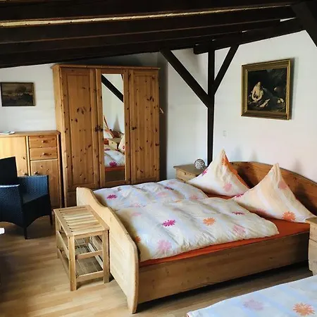 In Kahnsdorf - Hainer - Suedlich Von Leipzig - In Ruhiger Lage Apartment