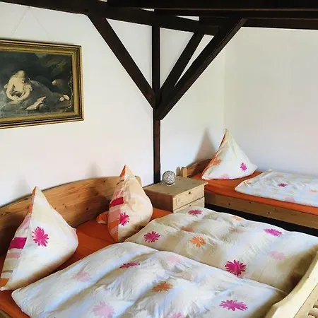 Apartament In Kahnsdorf - Hainer - Suedlich Von Leipzig - In Ruhiger Lage