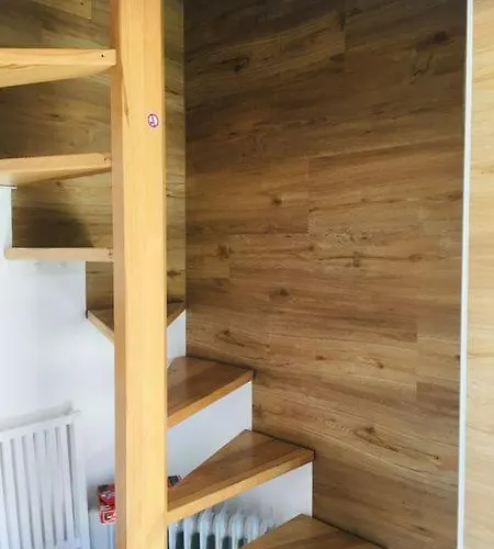 In Kahnsdorf - Hainer - Suedlich Von Leipzig - In Ruhiger Lage شقة